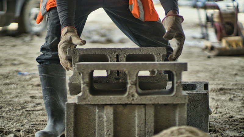 Cien mil: el Gobierno Nacional comienza a mostrar los números de su gestión